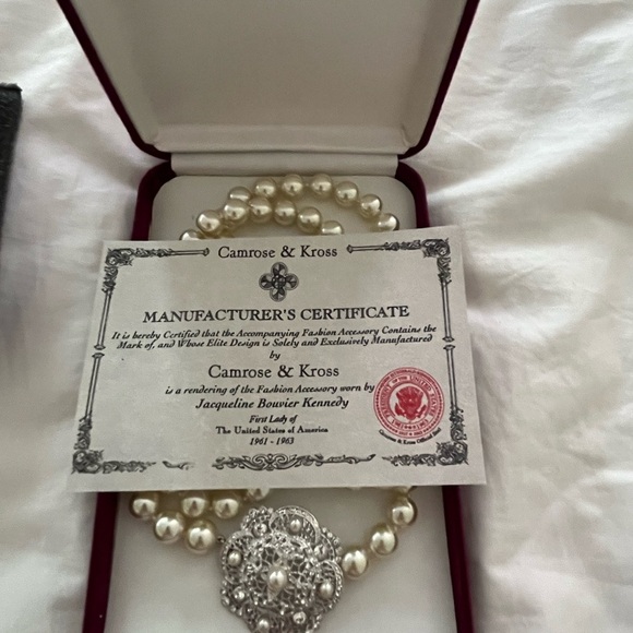 Kamrose and Cross Pearls - Picture 4 of 5